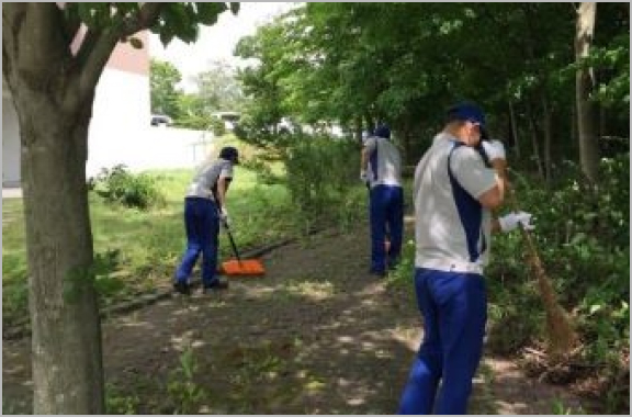 「八戸ハイテクパーク クリーン作戦」に参加